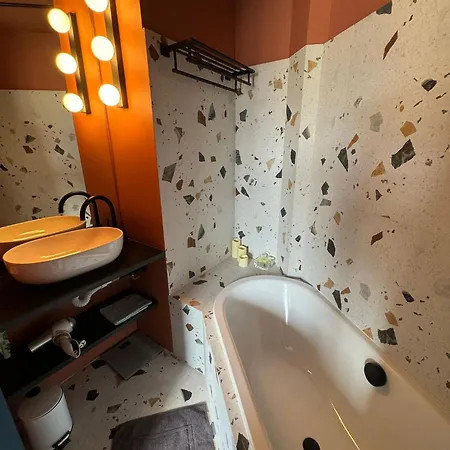 Apartamento Parisien Vue Sur Tour Eiffel